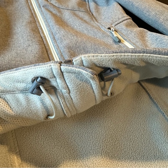 The North Face Fleece Water Resistant Jacket - Picture 4 of 13